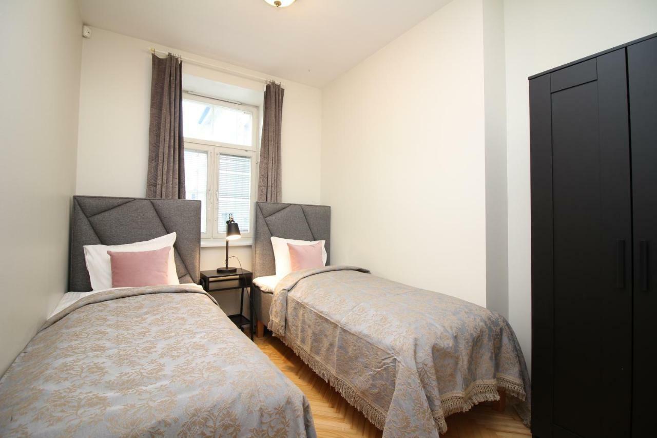 Tallinn City Apartments 4 Bedroom With Sauna And 2 Bathroom Zewnętrze zdjęcie